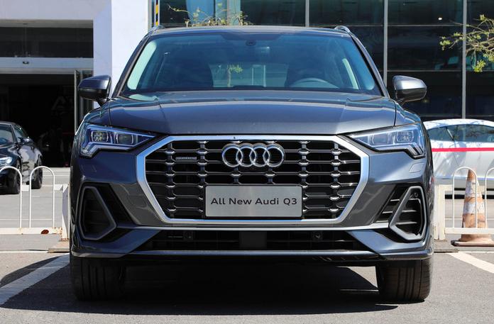 奥迪q32.0t和宝马x12.0t,奥迪q3是四缸2.0t的吗