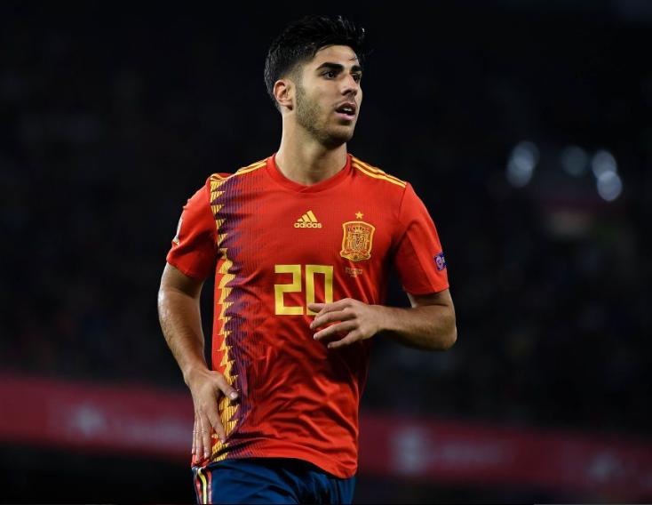 一场2比1暴露西班牙的弱点，天才球员被过度使用，巴萨未来堪忧