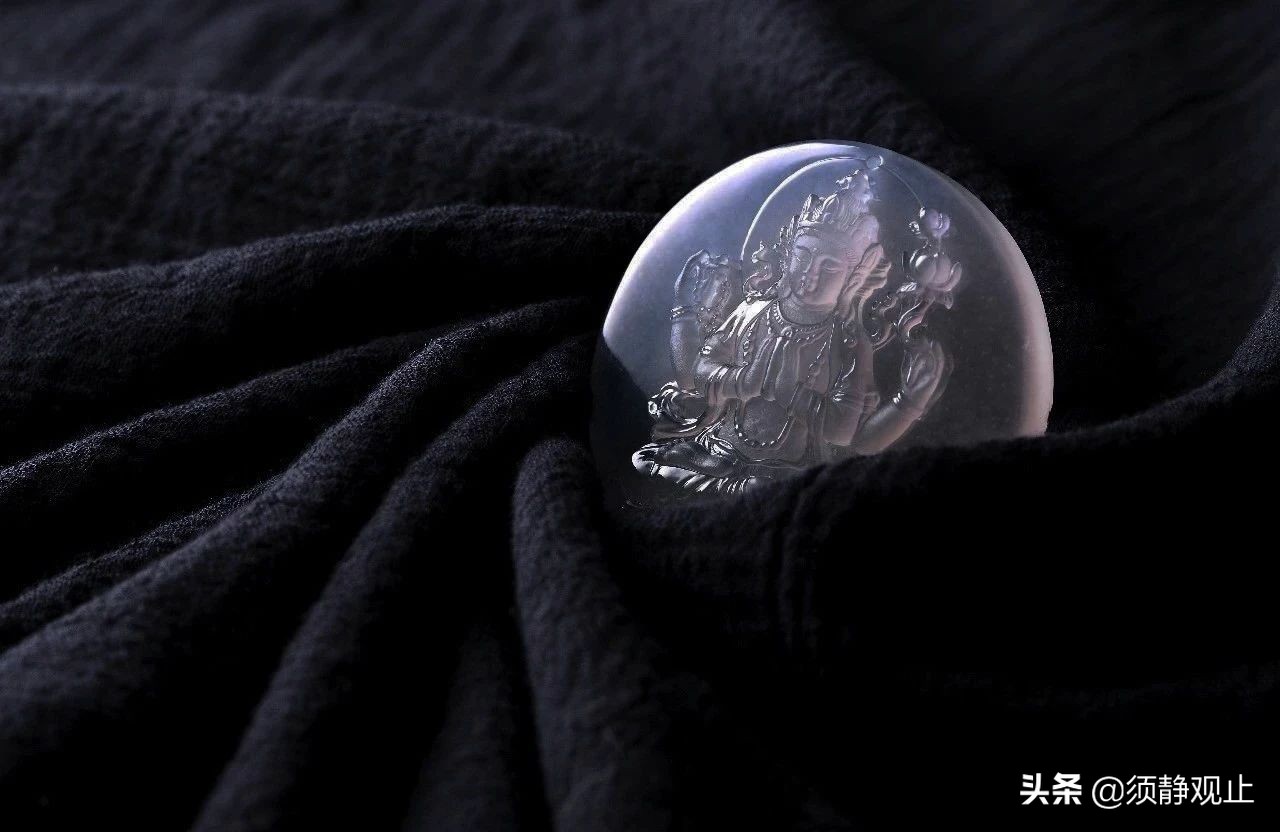 翡翠魅力优雅,品味翡翠之美