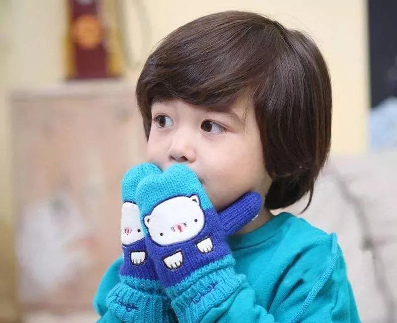 关于衣物英语怎么速记,冬天衣物英语词汇导入