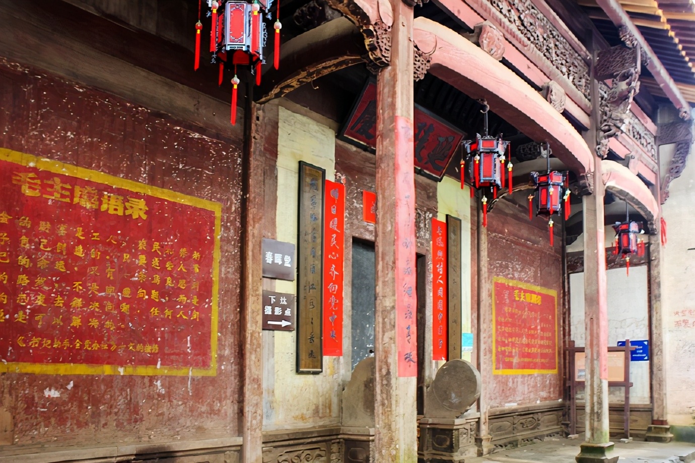 大山深处的古村,大山深处石潭古村