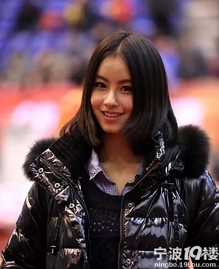 新版《神雕侠侣》小龙女海报曝光，网友：为什么不是贾玲演？