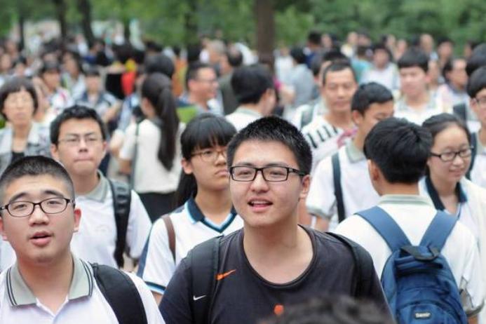 明年高考新政策改革容易上二本吗,2019高考二三本合并