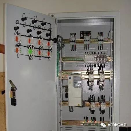 如何将电气原理图转换成接线图,照明电气接线图及原理图