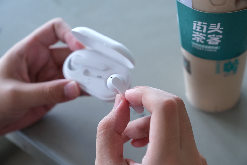 不止佩戴舒适，它更有好声音，MOMAX摩米士BT7使用评测