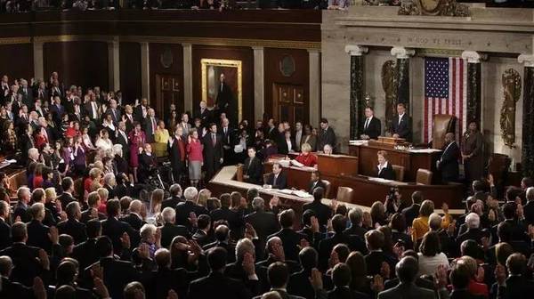 启真新论丨浙大学者洪宇：美国传媒自由的光环，经不起质疑