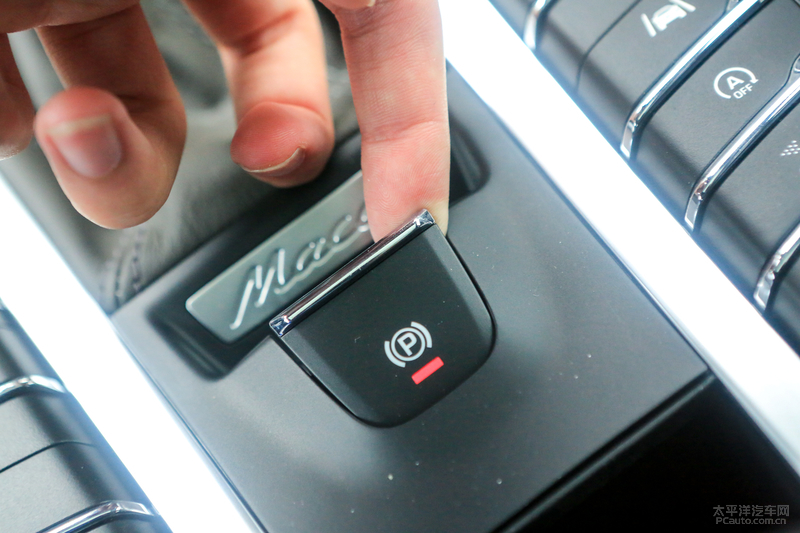 2019款保时捷macans运动suv之选 (2022款保时捷macan s深度试驾2.9t)