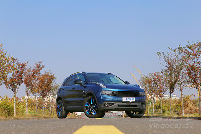 领克01试驾大飙车,领克01四驱halo试驾视频