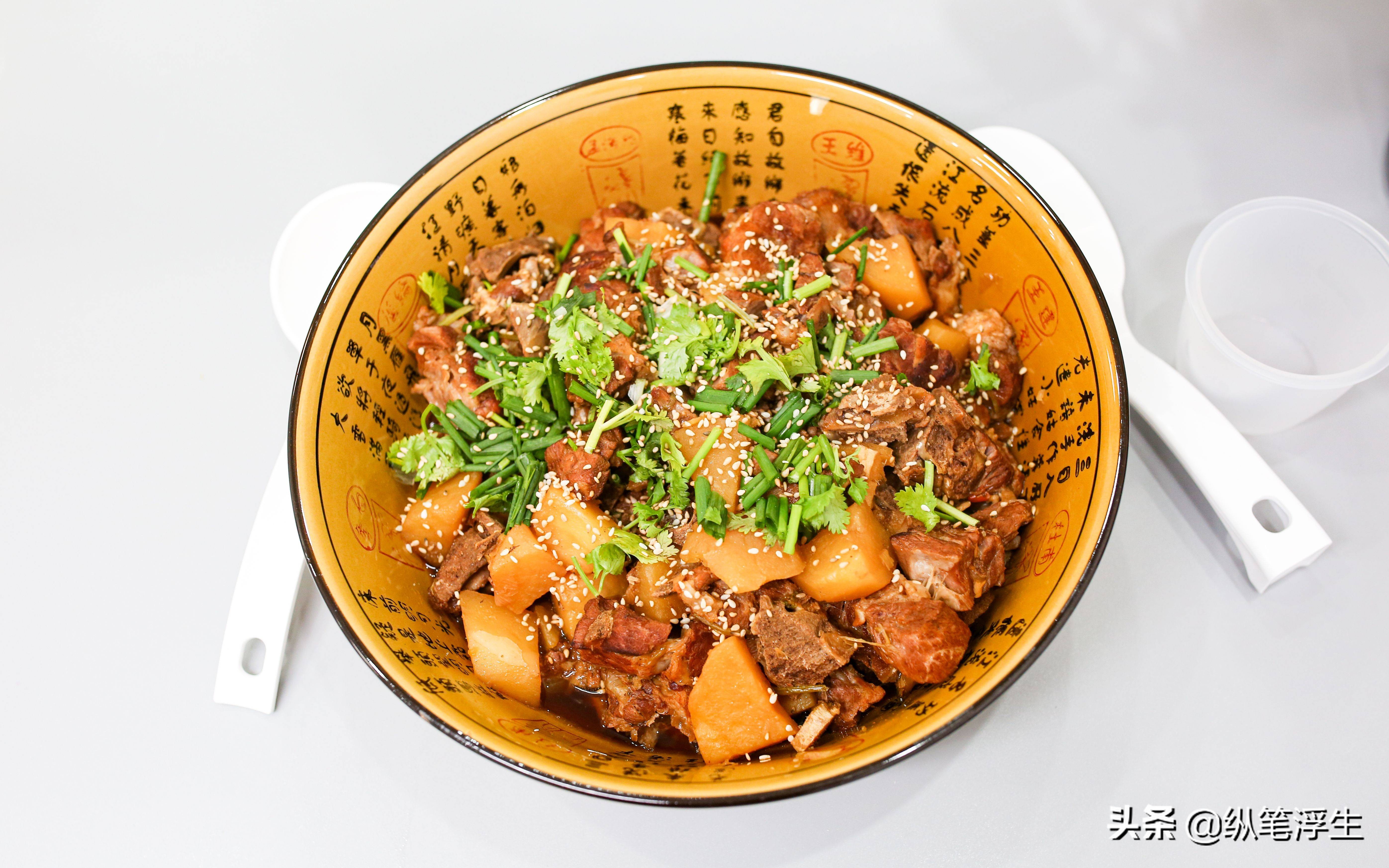 大宇电压力锅焖饭使用过程 (大宇电炖锅焖饭)