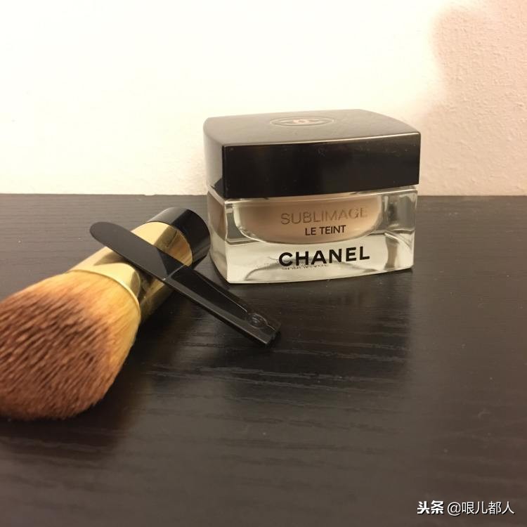 干燥起皮皮肤保湿用什么,干燥起皮怎么急救油皮