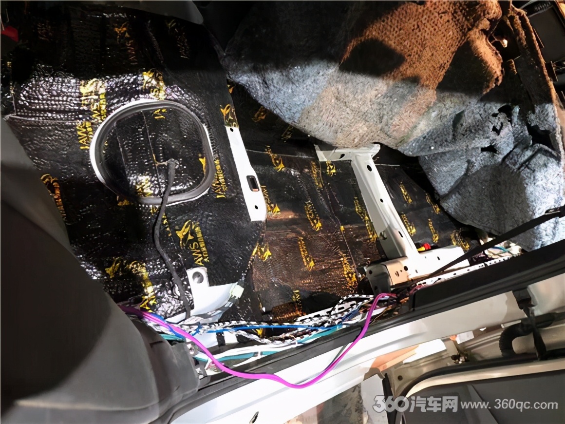 迈腾帕萨特凯美瑞隔音效果对比,迈腾330和a4l隔音效果对比