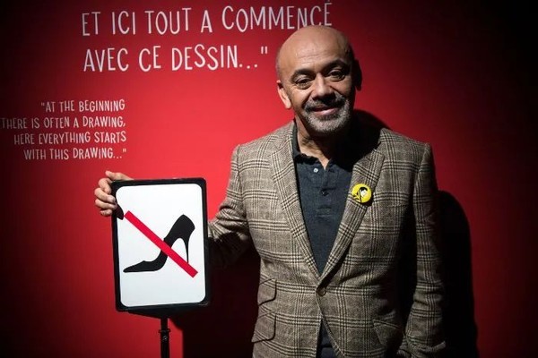 cl经典红底高跟鞋,cl红底高跟鞋展示