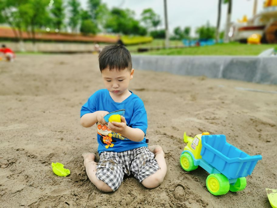 爸爸和孩子做的十大亲子游戏,爸爸妈妈陪儿童玩什么游戏