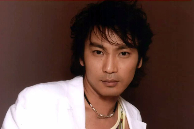 80年代到90年代解晓东歌曲,和解晓东同时期的男歌星