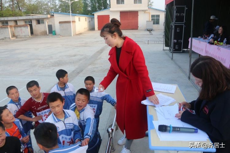 杩愬姩鍋ュ効鏄捐韩鎵嬫椂浠ｉ獎瀛愮珵椋庢祦,杩愬姩鍋ュ効璧涘嚭椋庨噰璧涘嚭鎷兼悘