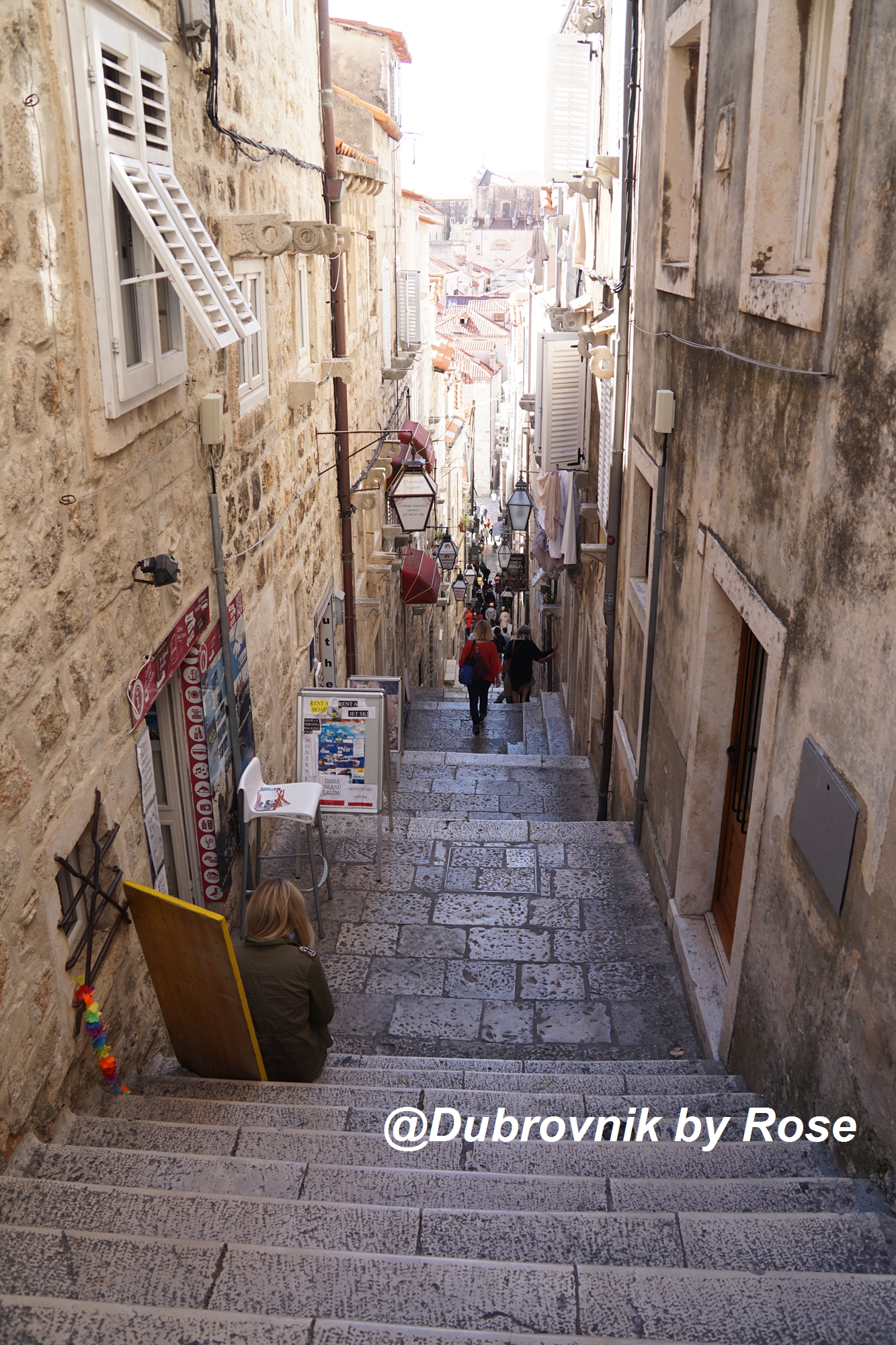 克罗地亚圣托里尼,克罗地亚和圣托里尼