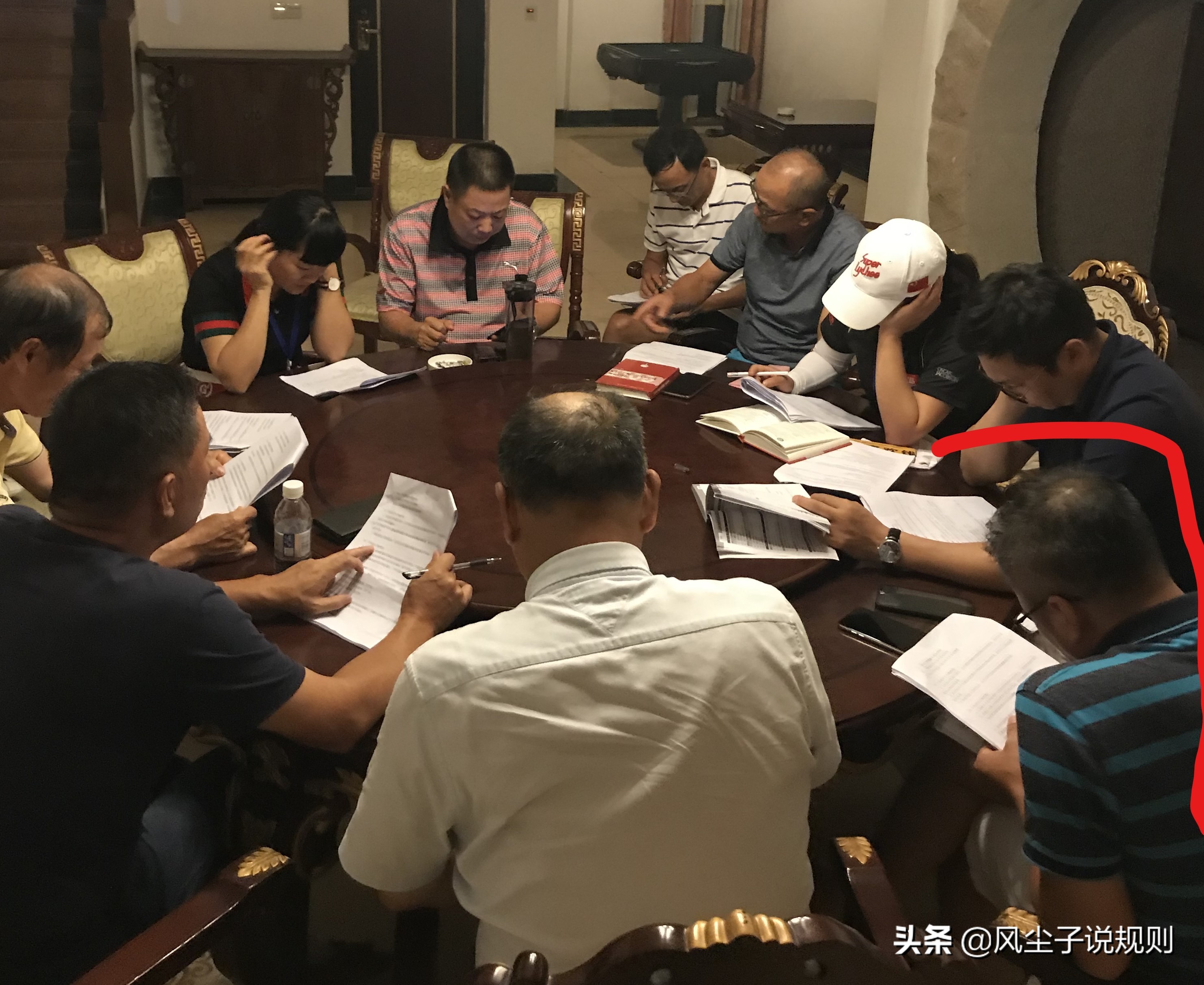 从规则“白板”到一年多考上国家*级A**裁判员的青少年球员家长