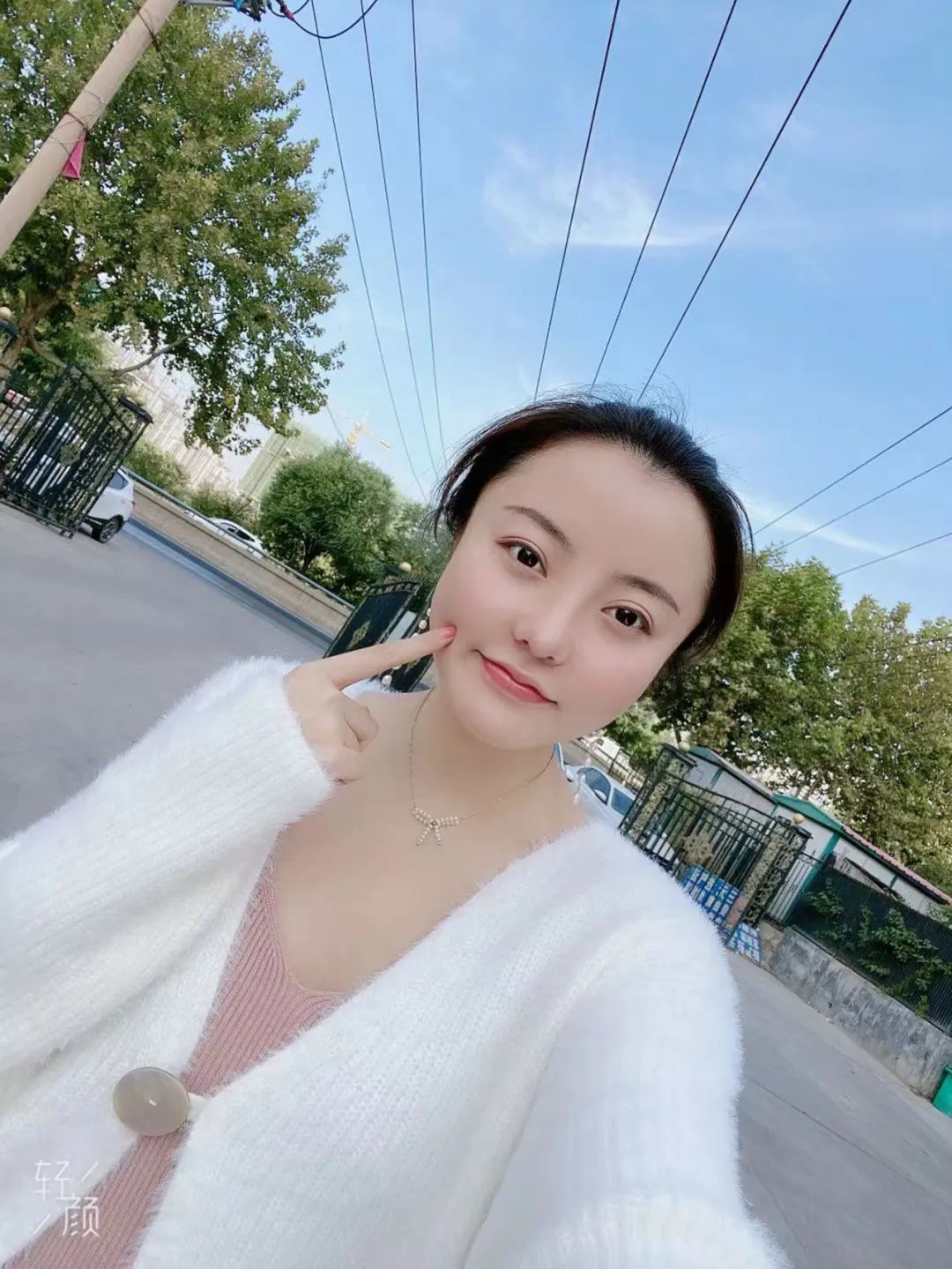 残奥会冠军茅经典，请对这个爱美的女孩说“好漂亮”