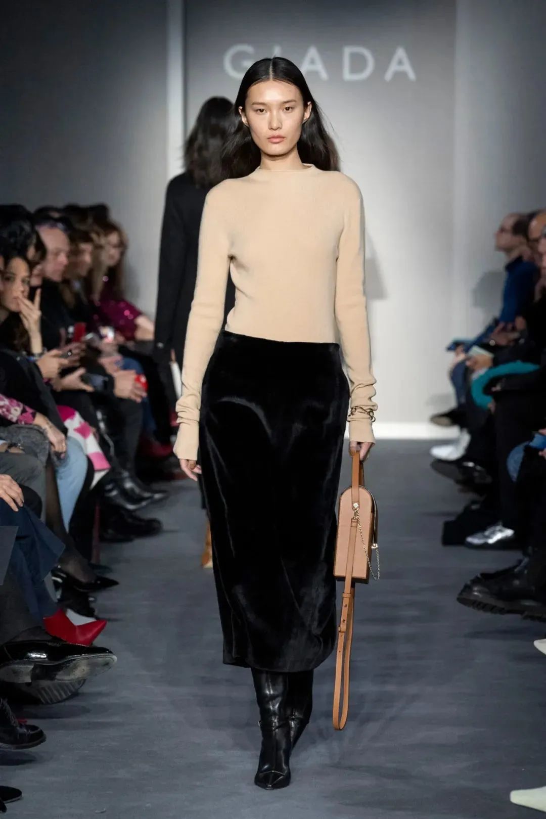 47岁董卿最惊艳的穿衣,董卿日常穿搭