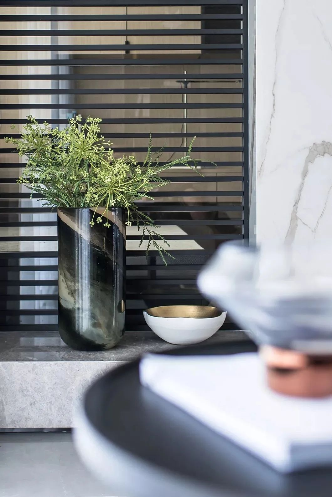 铝合金百叶隔断木饰面,百叶木饰面推拉门