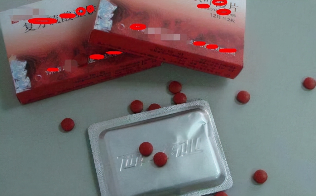 2元100颗的“便宜药”，碾碎兑水浇盆里，养文竹、绿萝超有效