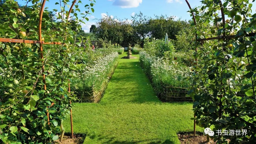 有这样的花园才配得上豪宅之称：霍华德城堡-下
