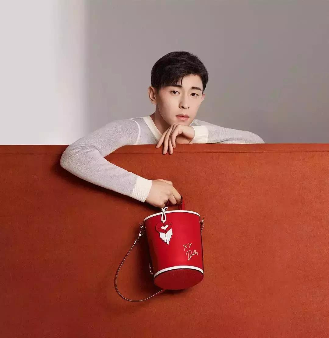 娴极瀹濆吀,娴极瀹濆吀涓婃捣