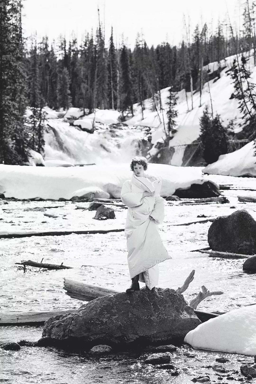 羽绒服太肥大太臃肿了怎么办,羽绒服穿肥点好还是瘦点好看