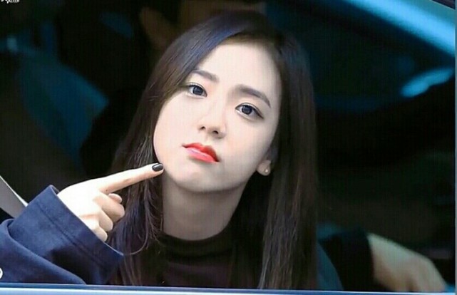 2023全球最美面孔第一名金泰亨,2019世界最帅面孔金泰亨