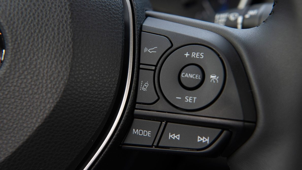 外媒试全新一代丰田卡罗拉,颜值设计、安全配置、动力表现均上乘