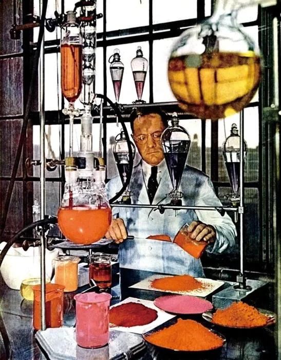 假如只能拥有一件化妆品,如果只能拥有一支口红选什么颜色