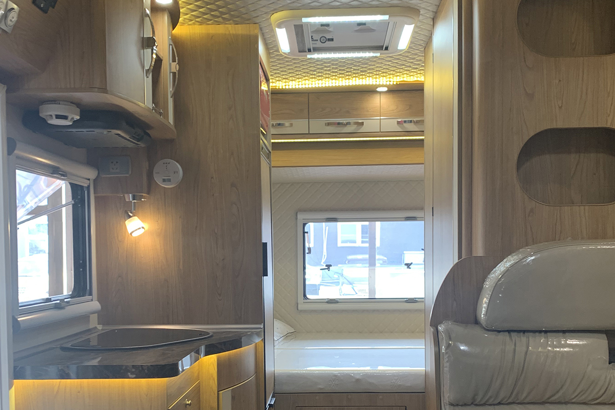 三十多个房车品牌共60余款车型,房车大全30万以下6座