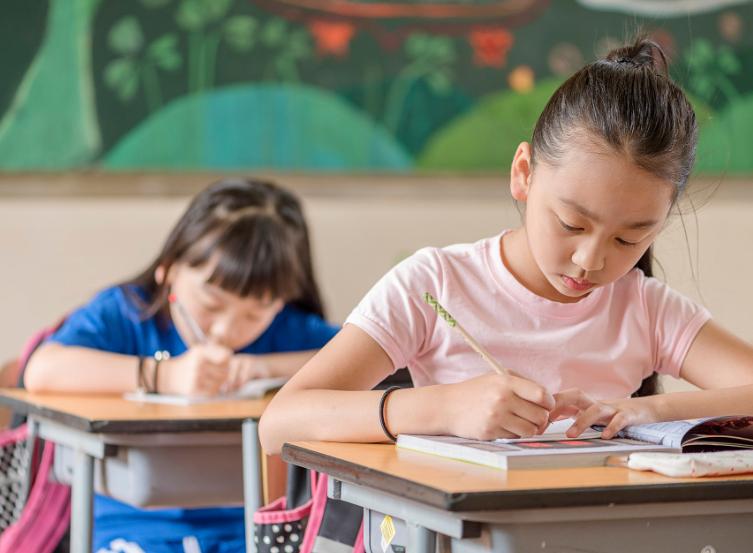 孩子坐不住如何提高注意力,孩子怎样才能提高专注力