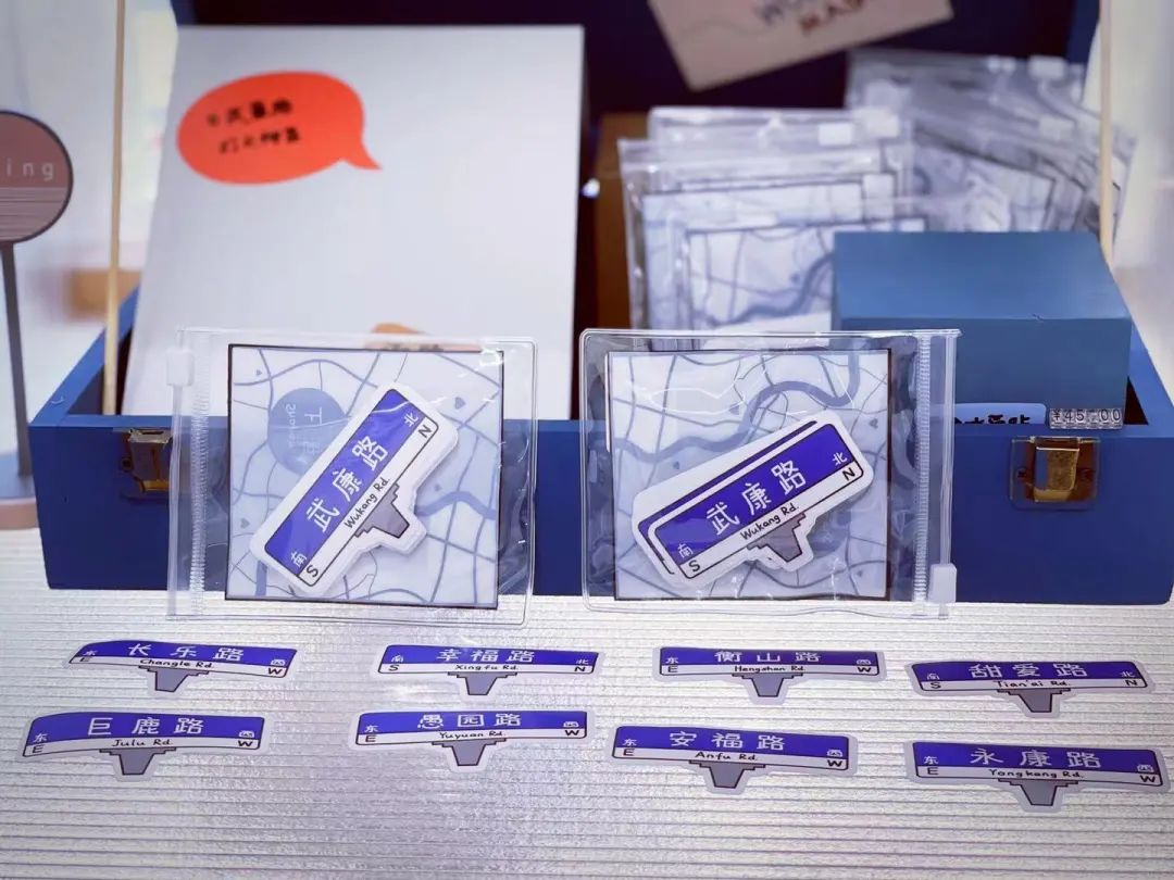 人从众篮球馆三阳广场,人从众体育中心南岸球馆