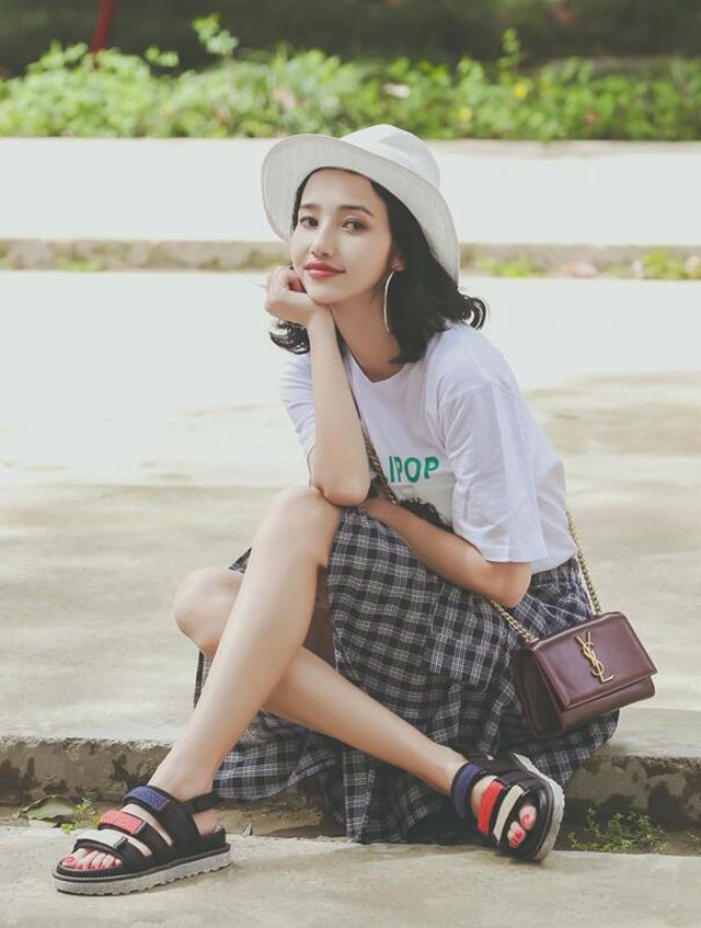 高端经典女鞋店铺,好看的女鞋店铺推荐