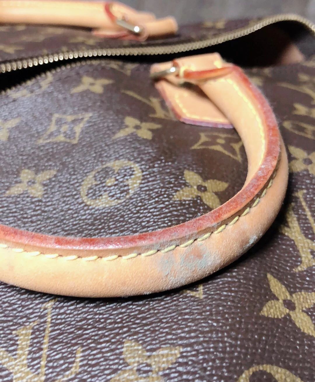 包包上的压痕怎么复原,绒面包包压痕怎么修复