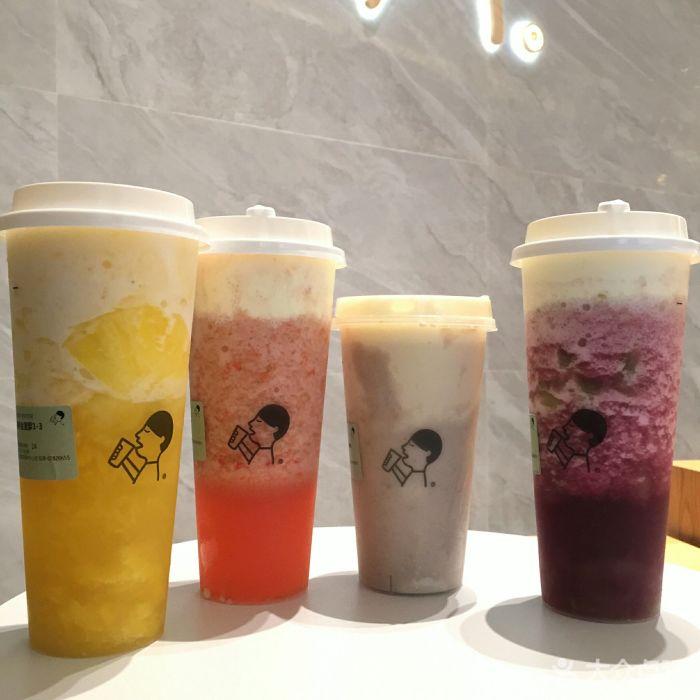 不用再跑到IFS去排队，南门的成都人也能就近买网红“喜茶”了！