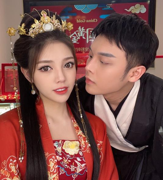 韩安冉回应“卖假货”,内涵是小猪兜儿在捣鬼,让俩人等着瞧