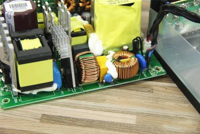 安钛克hcg850金牌,安钛克hcg850w的电源安装视频