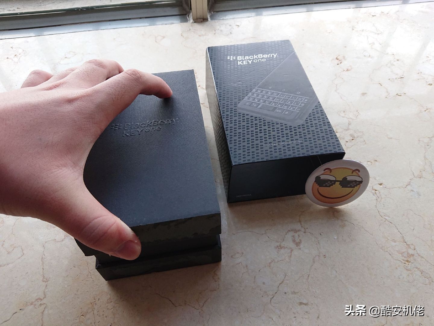 全键盘黑莓keyone,全键盘黑莓奢华