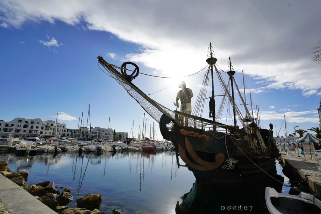 古代突尼斯城的港口,古老的地中海