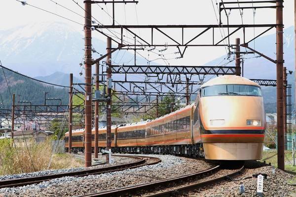 日本旅游哪里买飞机票划算,去日本旅游的船票怎么买