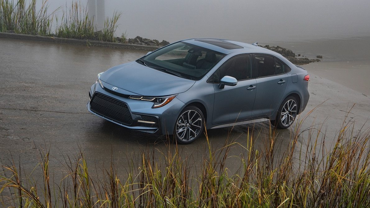 丰田卡罗拉双擎试驾感受,丰田卡罗拉试驾车内感受