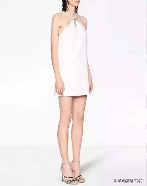 一周造型不重样,一周穿搭封面设计横屏