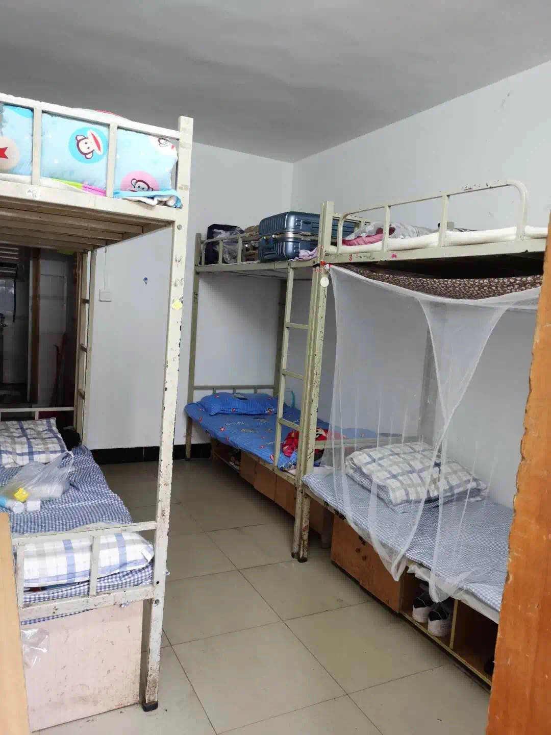 重庆各中学的宿舍,重庆各个学校宿舍图片