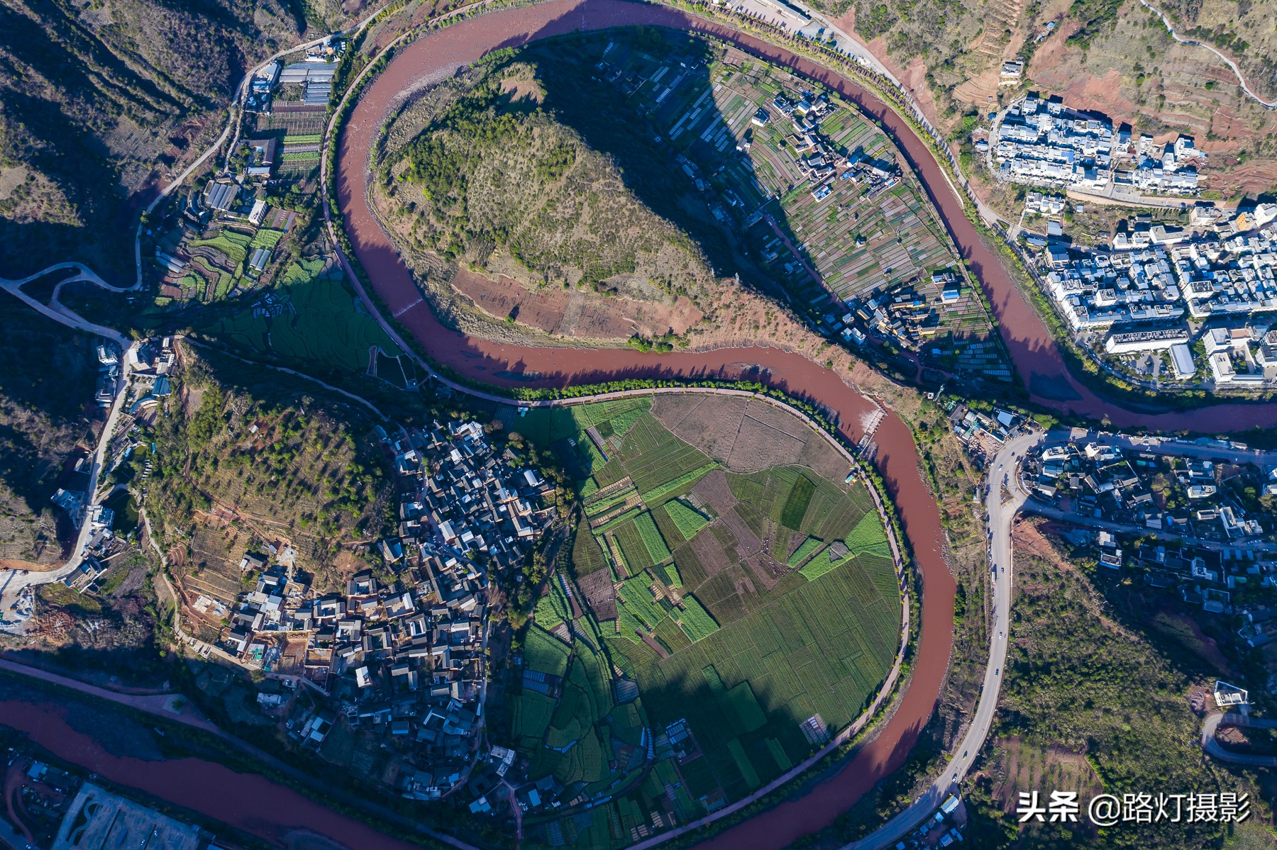 大理风水山水图片,大理云龙天然八卦图