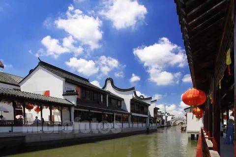 有了这份攻略,上海地铁直达景点