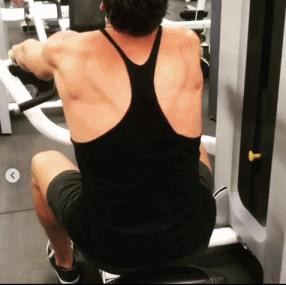 施瓦辛格的女佣年轻时候图片,施瓦辛格与女佣的儿子