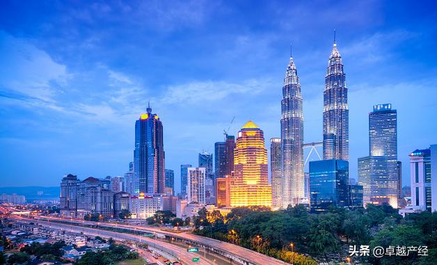 商界巨鳄（李嘉诚）发家史第三期,商业巨头李嘉诚的故事