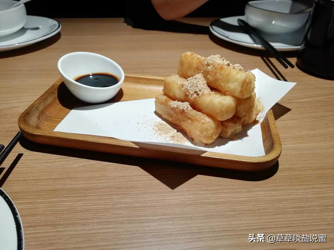 柠檬开胃酸菜鲈鱼,酸菜鲈鱼怎么做鱼片滑嫩有嚼劲